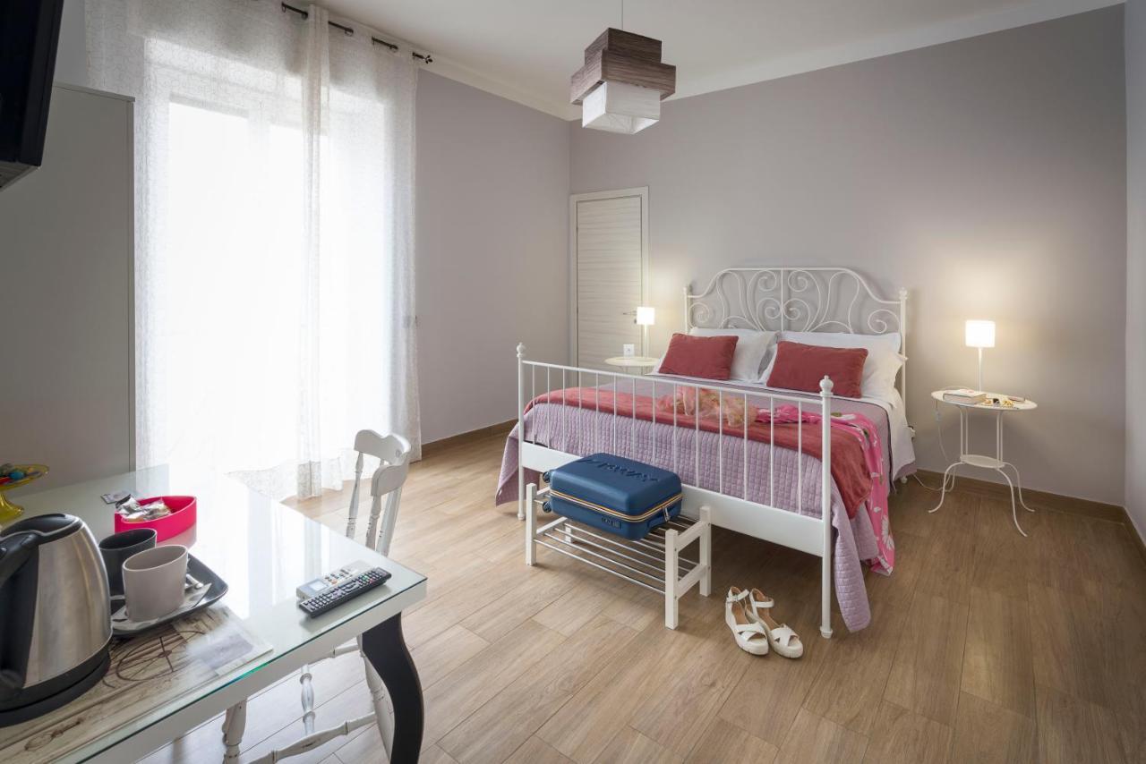 Bed&Rooms Il Tempio di Athena - Cultura e Relax a Siracusa Syracuse Esterno foto